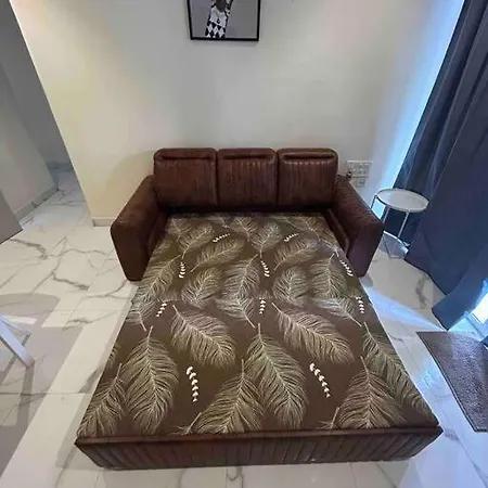 Compact 2 Bhk With Balconies Khar West - By Kapishbnb * Mumbai