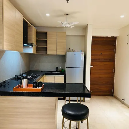 Apartment 1.5br Service In Bkc By Florastays *