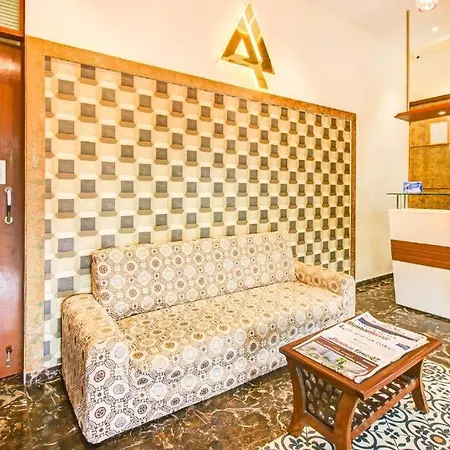 Glitz Axis International - Nr Iit & T2 Guest house Mumbai