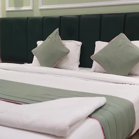 Hotel Shine Hospitality Group