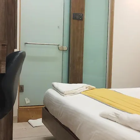 Shine Hospitality Group Hotel