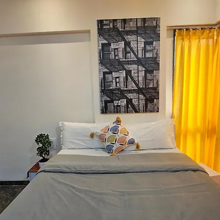 Lite - Parle East Apartment Mumbai