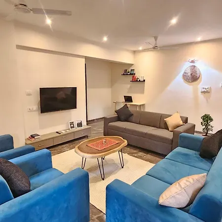 Apartment Lite - Parle East Mumbai