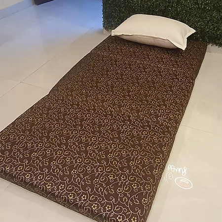 Apartment Osi Lilavati Bandra Mumbai