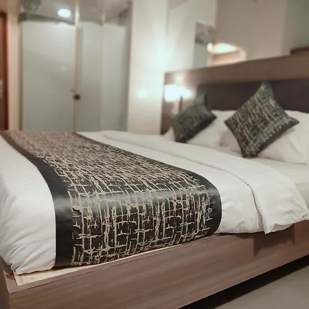 Apollo - Colaba Causeway 4* Mumbai