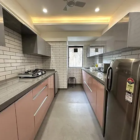 Luxury 2 Bhk Near Soho House