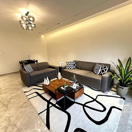 Luxury 2 Bhk Near Soho House * Mumbai