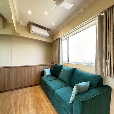 Rudraya Homes - Cozy Premium Serviced Khar - Next To Bandra *