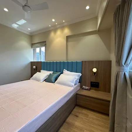 Apartment Rudraya Homes - Cozy Premium Serviced Khar - Next To Bandra