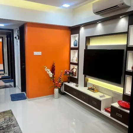 Midori Apartment