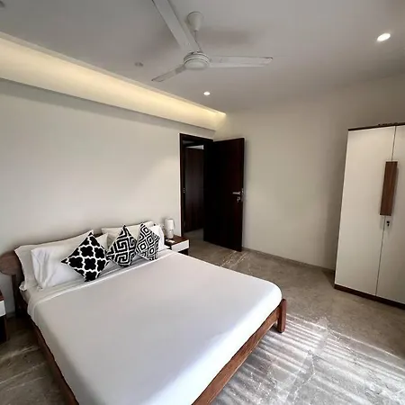 Luxury 2 Bhk Near Soho House *
