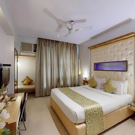 Vihang's Hotel