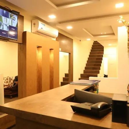 Galaxy Hotel 2*