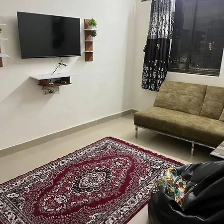 Sea View Flat For Daily Stays *