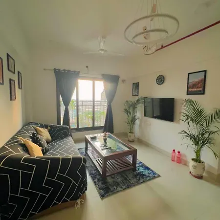 1 Private With Free Food At Gorgaon Homestay