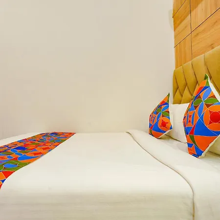 Fabexpress New Deepak - Nr & Csmt Station Hotel