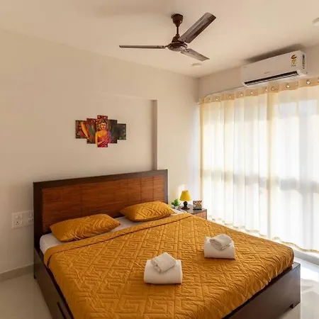 Spacious, Bright, Centre 3bhk Near Airport *