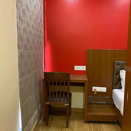 Arton Regency - Near International Airport Hotel Mumbai