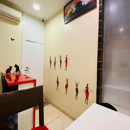 Hotel Arton Regency - Near International Airport Mumbai