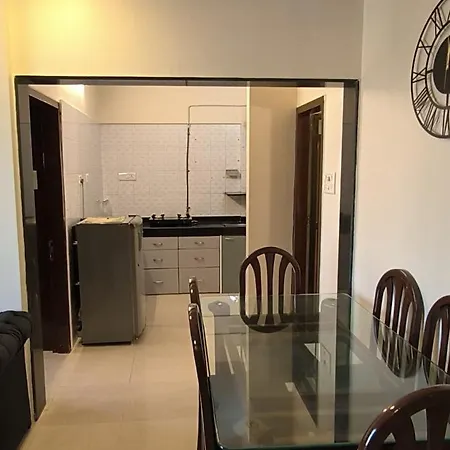 Apartment Cozy N Spacious 1bhk In Khar West