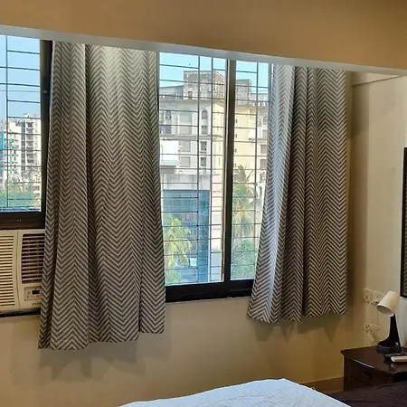 Apartment Cozy N Spacious 1bhk In Khar West