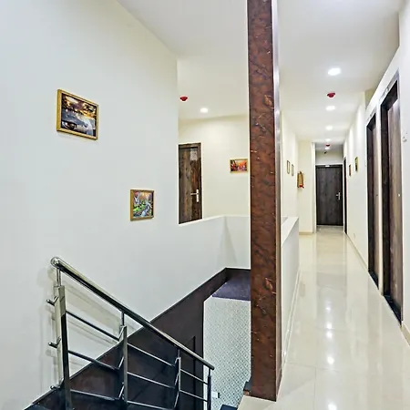 Hotel O Tawakkal 3*