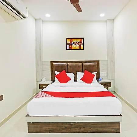 O Tawakkal Hotel 3*