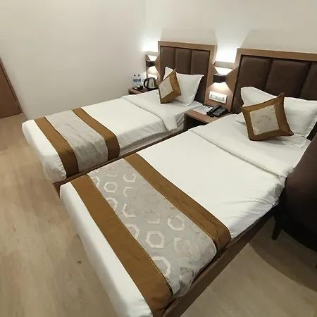 Beverly Palace Santacruz - Near Bkc - Airport T1 Mumbai