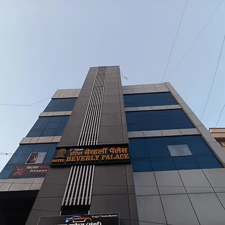 Beverly Palace Santacruz - Near Bkc - Airport T1