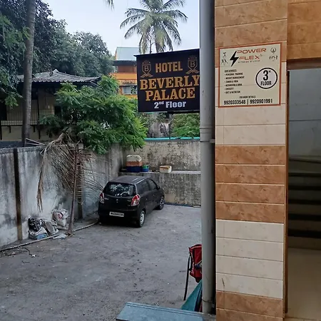 Beverly Palace Santacruz - Near Bkc - Airport T1