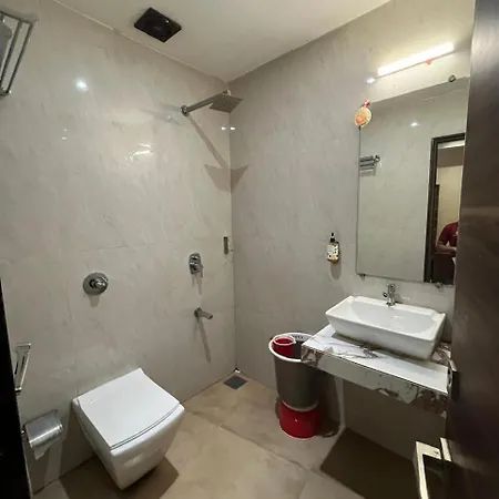 Shahi Darbar Terminal-2 Guest house Mumbai