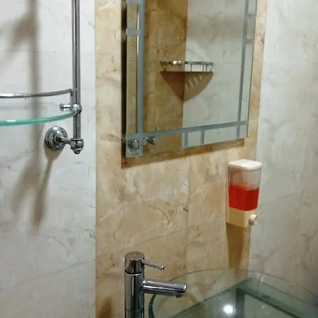 Spacious 1bedroom Near Airport