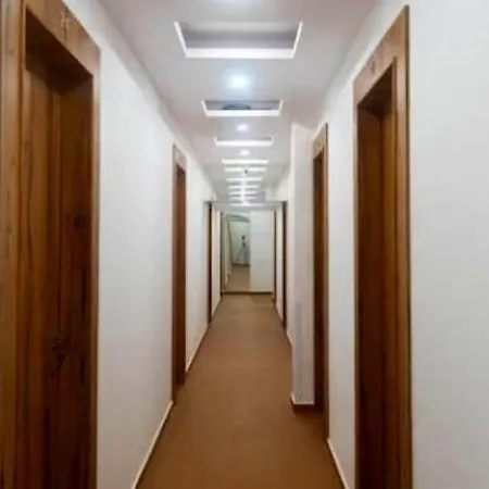 Babas Residency Hotel 3*