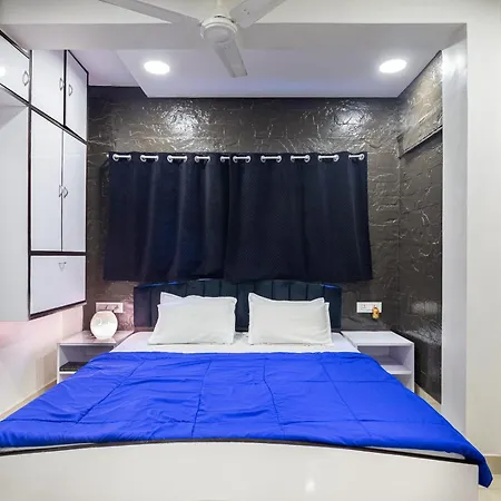 Modern,spacious 1 Bhk Apt Bandra West *