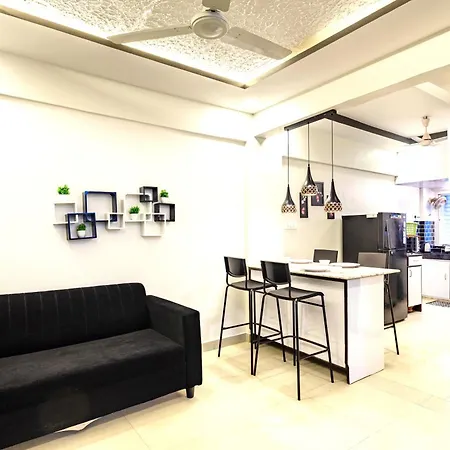 Modern,spacious 1 Bhk Apt Bandra West * Mumbai