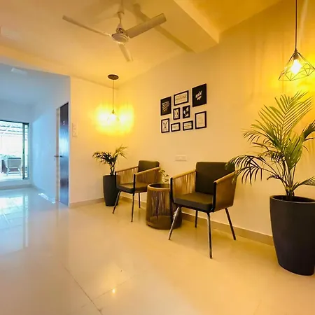 Luxe-bnb Near Airport Homestay Mumbai