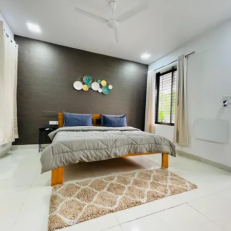 Homestay Luxe-bnb Near Airport *