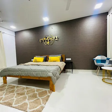 Luxe-bnb Near Airport Homestay Mumbai