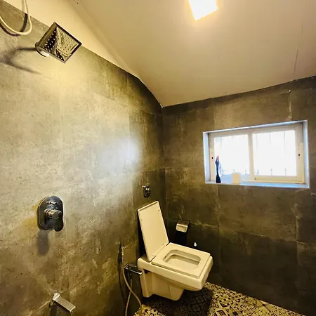 Rose 3bhk Bandra W By The Company - Eco Apartment
