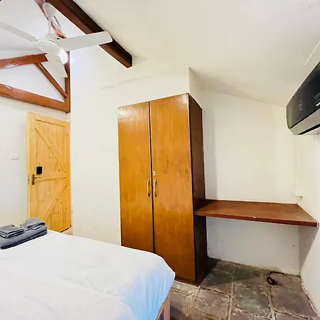 Rose 3bhk Bandra W By The Company - Eco Apartment Mumbai
