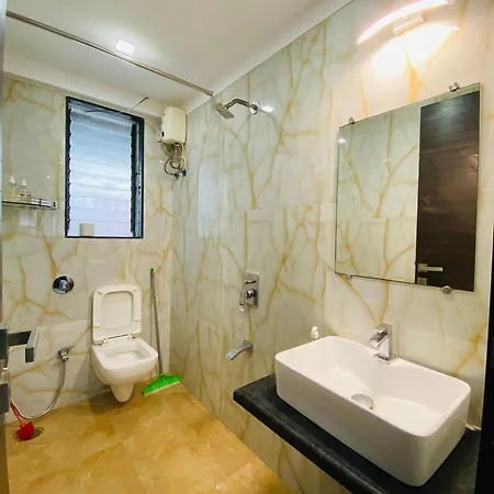 Apollo 2bhk Khar W By The Company Apartment *