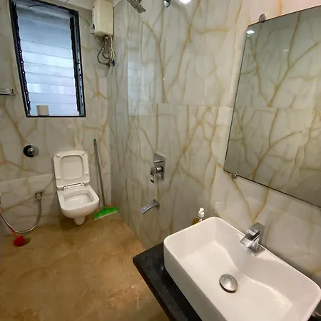 Apollo 2bhk Khar W By The Company Apartment *