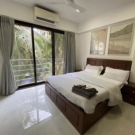 Apollo 2bhk Khar W By The Company * Mumbai