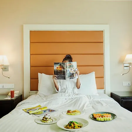 Marriott Executive - Lakeside Chalet, Mumbai