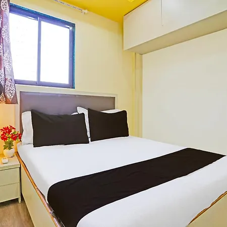 O Tanvi Hotel *