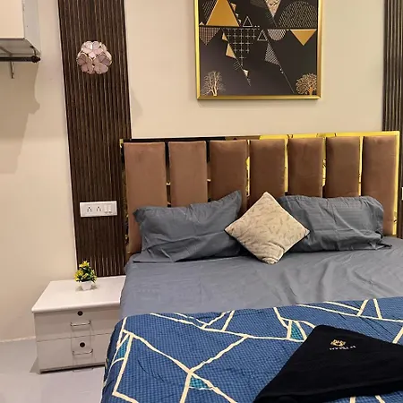 Apartment Ivy Splendour Private B, Oshiwara
