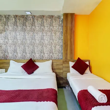 Guest house Icon Near T-2 International Airport Mumbai