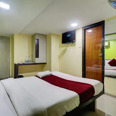 Guest house Icon Near T-2 International Airport