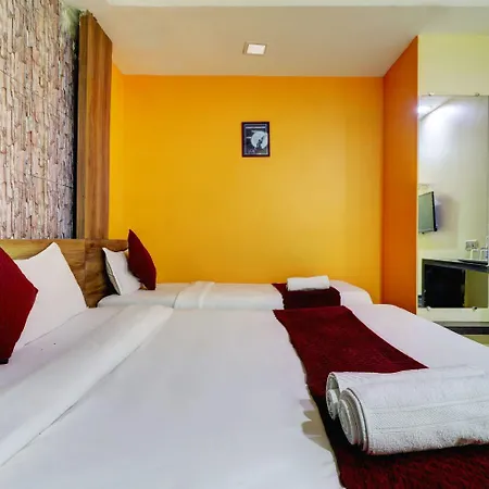 Icon Near T-2 International Airport 2* Mumbai