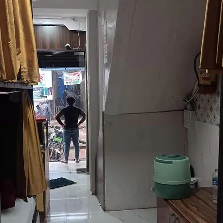 Guest house Golden View Dormitory